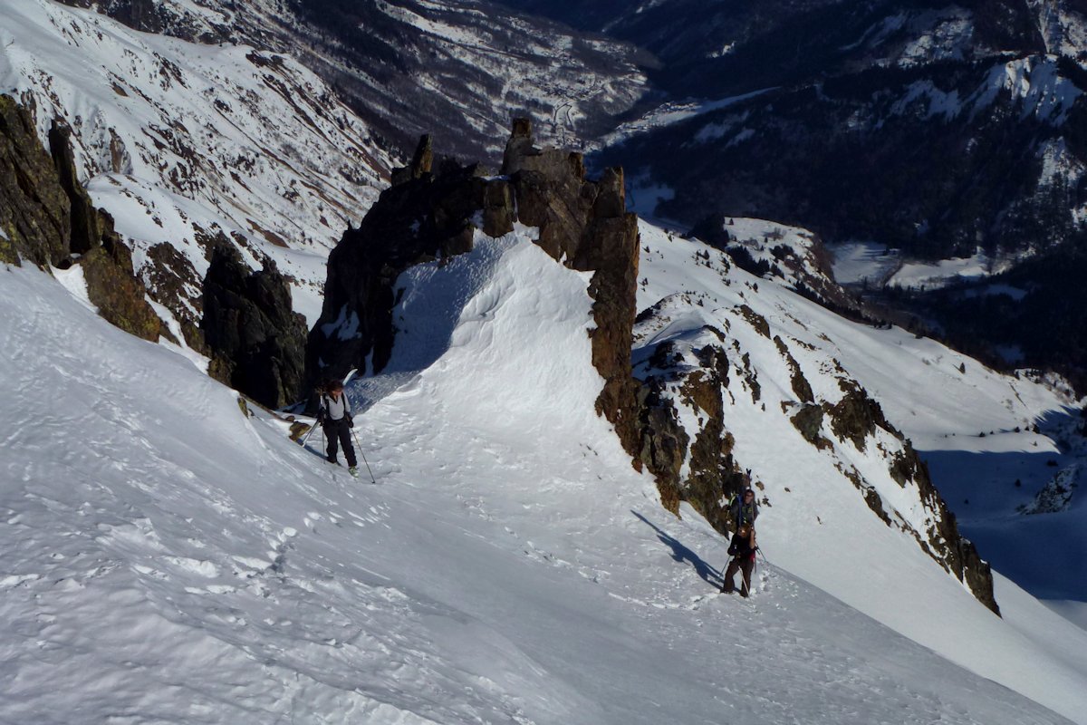 #9 Mieux ici au soleil : Que dans le froid et l Mieux ici au soleil : Que dans le froid et l'ombre du couloir.