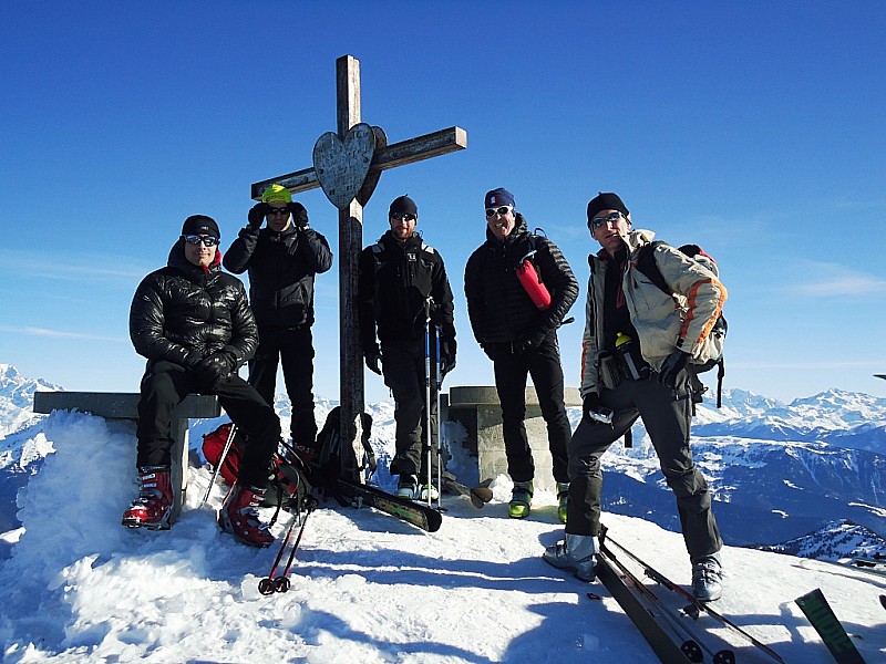 #9 Photo au sommet! : Photo de groupe au sommet Photo au sommet! : Photo de groupe au sommet