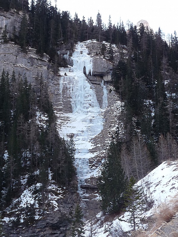 #1 Cascade : de Gialorgue. Cascade : de Gialorgue.