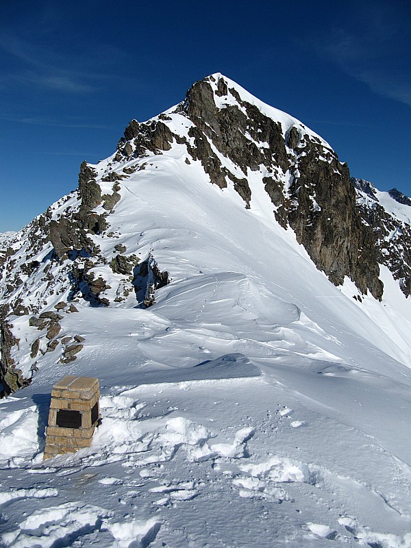 #3 Enfin : le col... Un peu de soleil fera du bien... Enfin : le col... Un peu de soleil fera du bien...