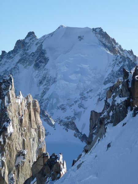 #7 Aiguille du Tour : Face Nord de l Aiguille du Tour : Face Nord de l'Aiguille d'Argentière au zoom.
C'est sec ...