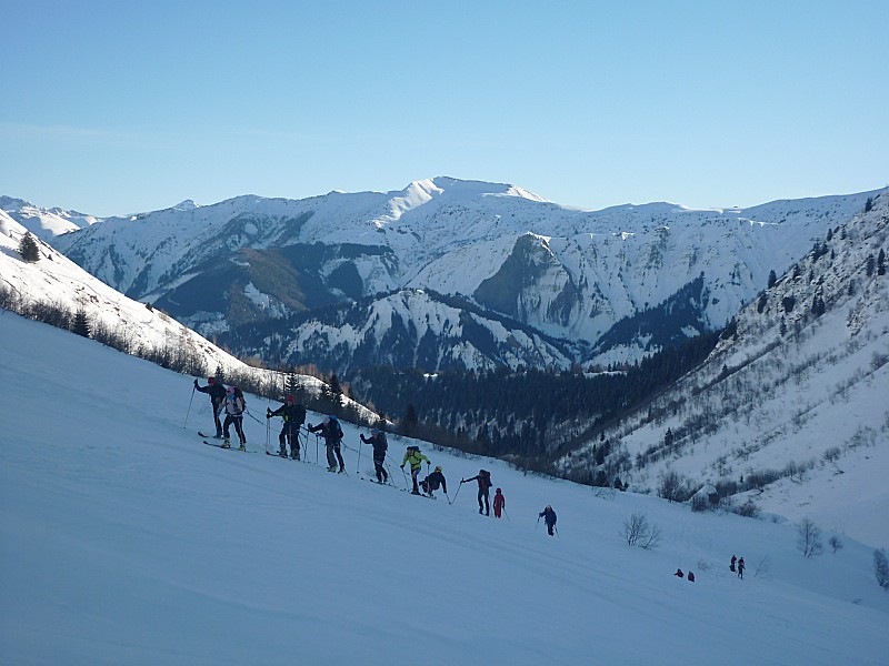 #4 le paysage s le paysage s'ouvre... : les avalanches sont derrieres nous et le rythme est pris.