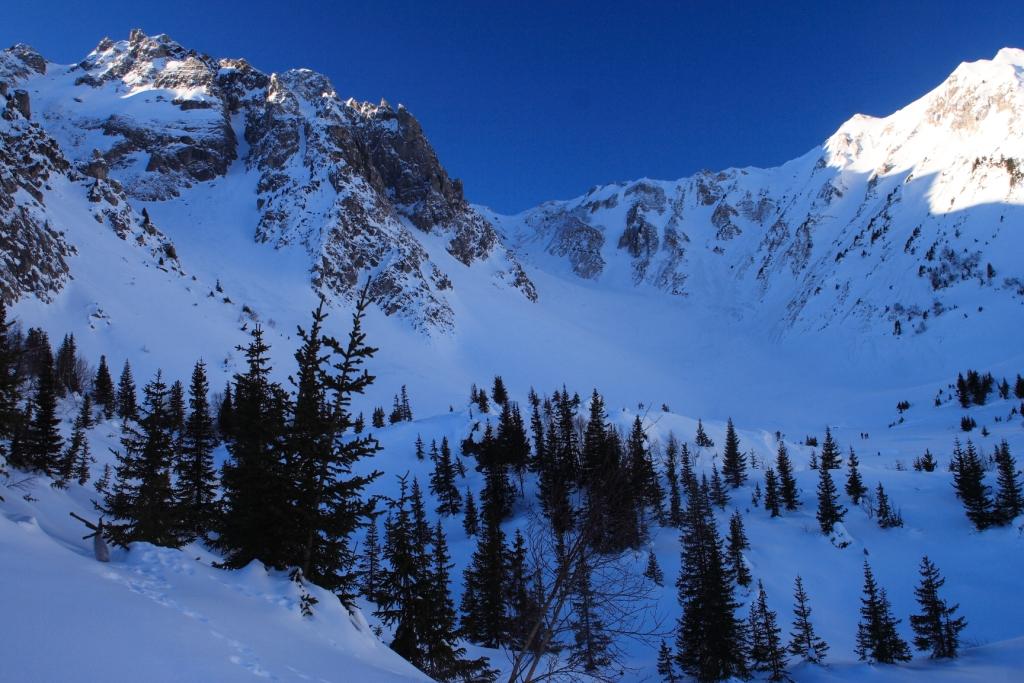 #1 La combe de la grande Pierre : Le haut de la combe travaillée par le vent La combe de la grande Pierre : Le haut de la combe travaillée par le vent