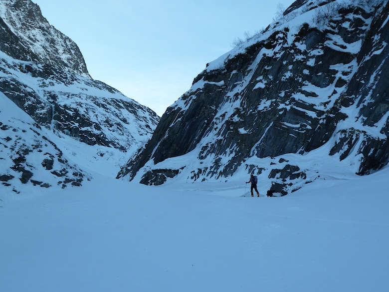 #3 Le frigidaire : Le goulet qui évite les pentes scabreuses à droite Le frigidaire : Le goulet qui évite les pentes scabreuses à droite