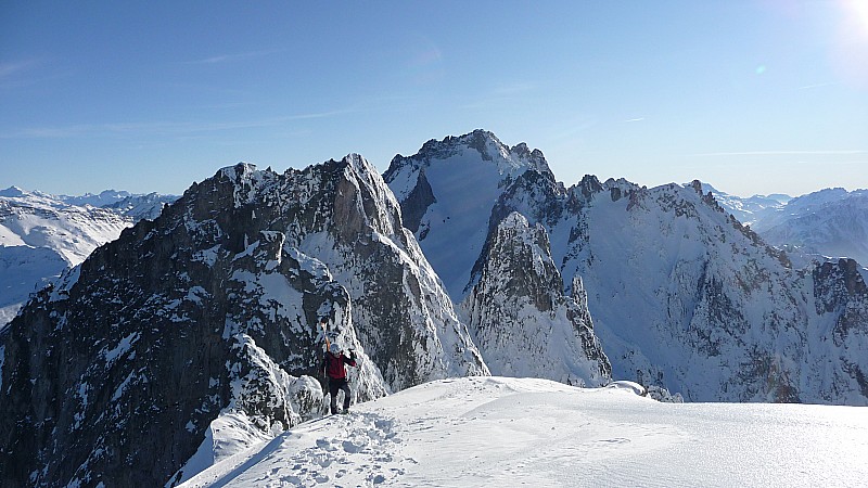 #11 Dernière montée : arrivée sommet 2683 Dernière montée : arrivée sommet 2683