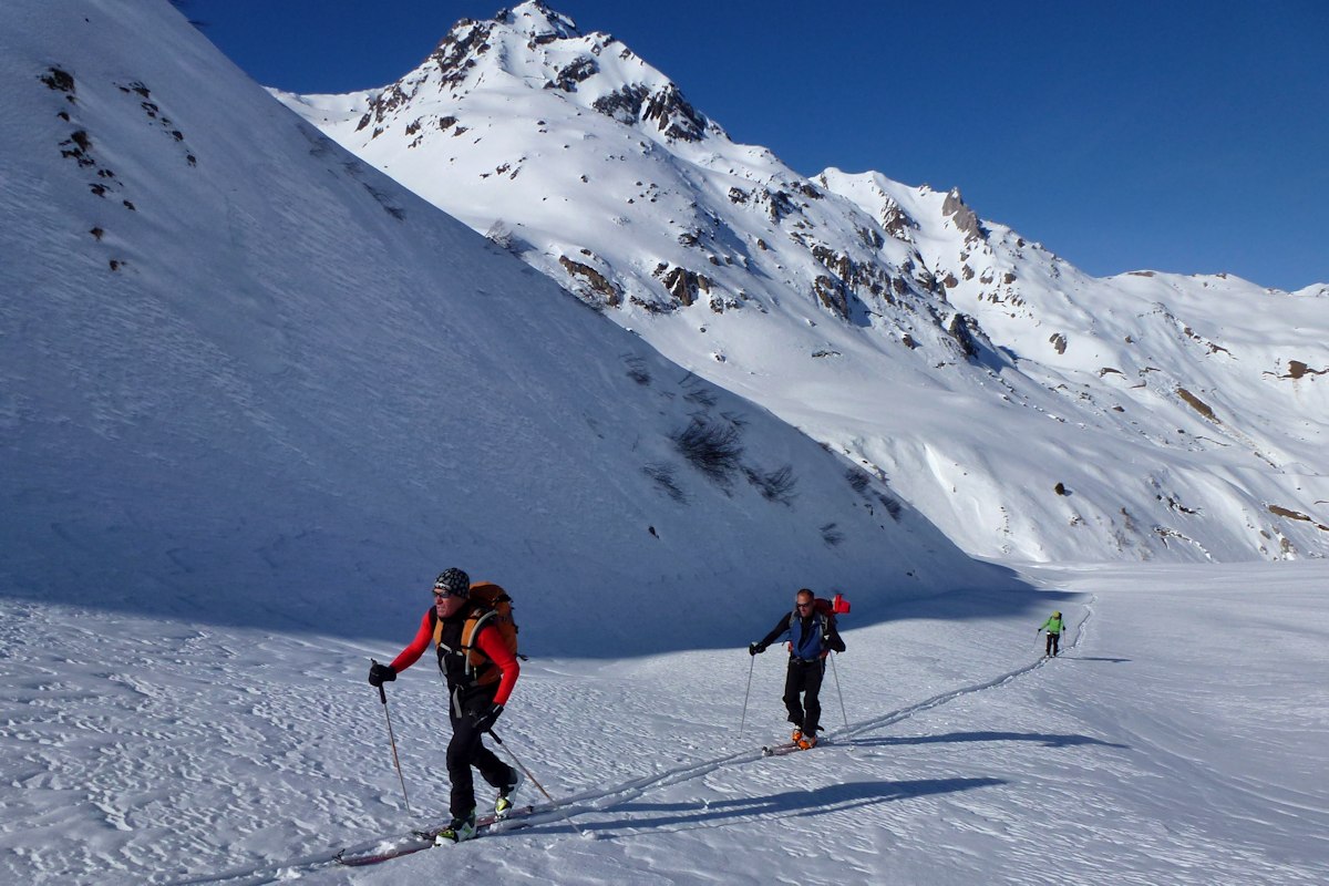 #13 Après la descente : Remontée dans le vallon du Nant Brun. Après la descente : Remontée dans le vallon du Nant Brun.