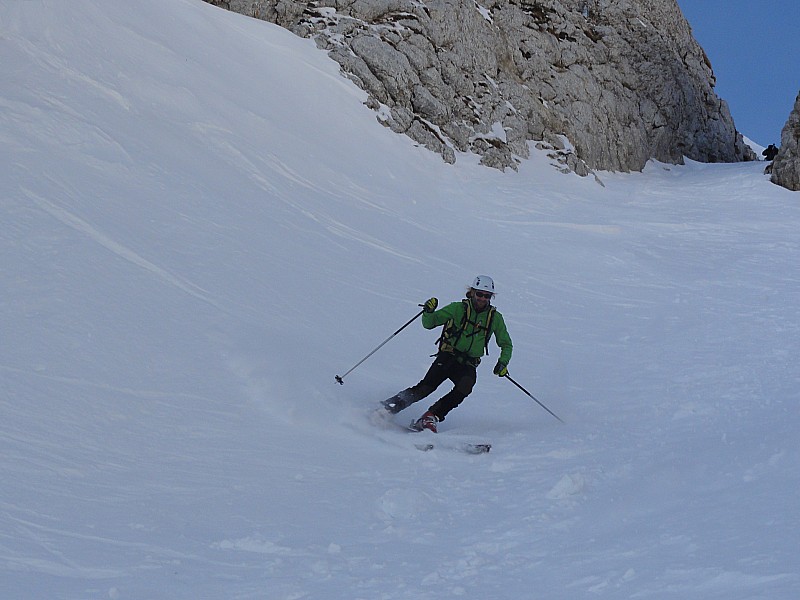 #7 couloir peyrouse : micha se fait bien plaisir couloir peyrouse : micha se fait bien plaisir