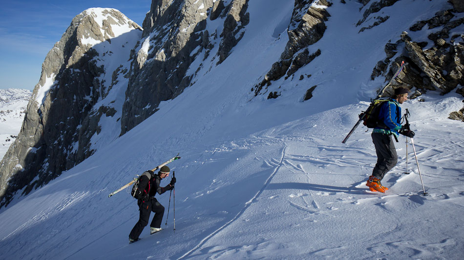 #2 Maya et Alain arrivent au Col : enfin un peu de soleil Maya et Alain arrivent au Col : enfin un peu de soleil