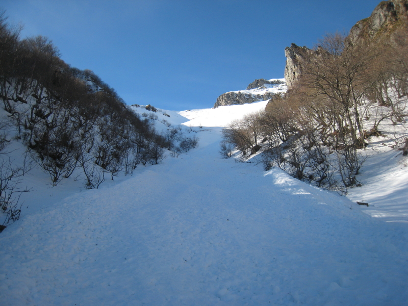 #5 Combe du Loup : plein de boules béton Combe du Loup : plein de boules béton