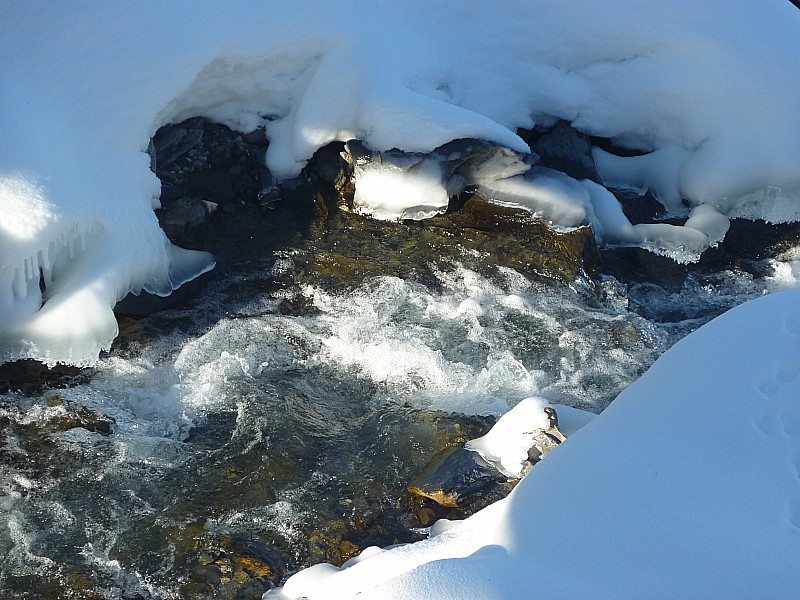 #19 Rivière le Glandon : Eau, glace, soleil Rivière le Glandon : Eau, glace, soleil