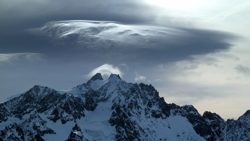 #5 Etranges nuages : Sur les Agneaux Etranges nuages : Sur les Agneaux
