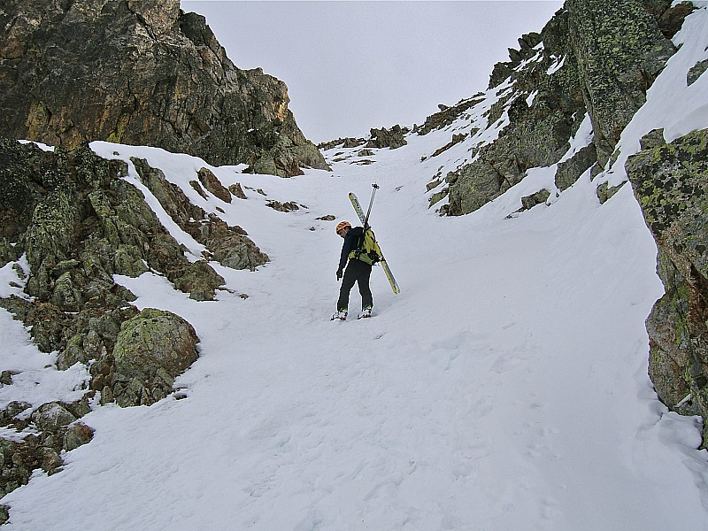 #7 Dans la premiére moitié : du couloir. Dans la premiére moitié : du couloir.