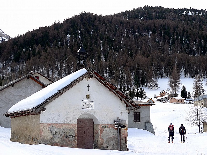 #1 Chapelle Ste-Elisabeth : Chalets des Ayes Chapelle Ste-Elisabeth : Chalets des Ayes