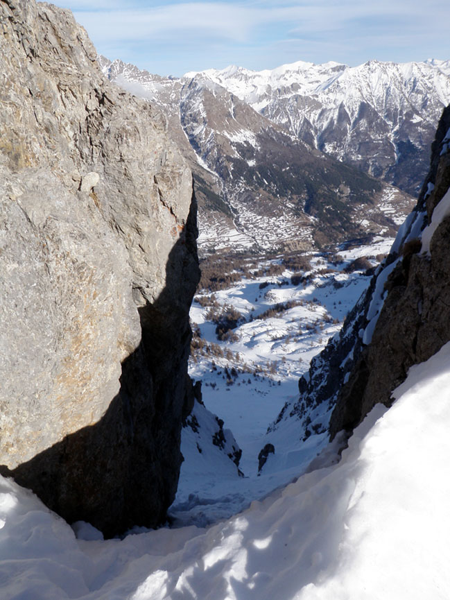 #10 Aiguilles de Chabrières : Vue du haut du couloir Aiguilles de Chabrières : Vue du haut du couloir