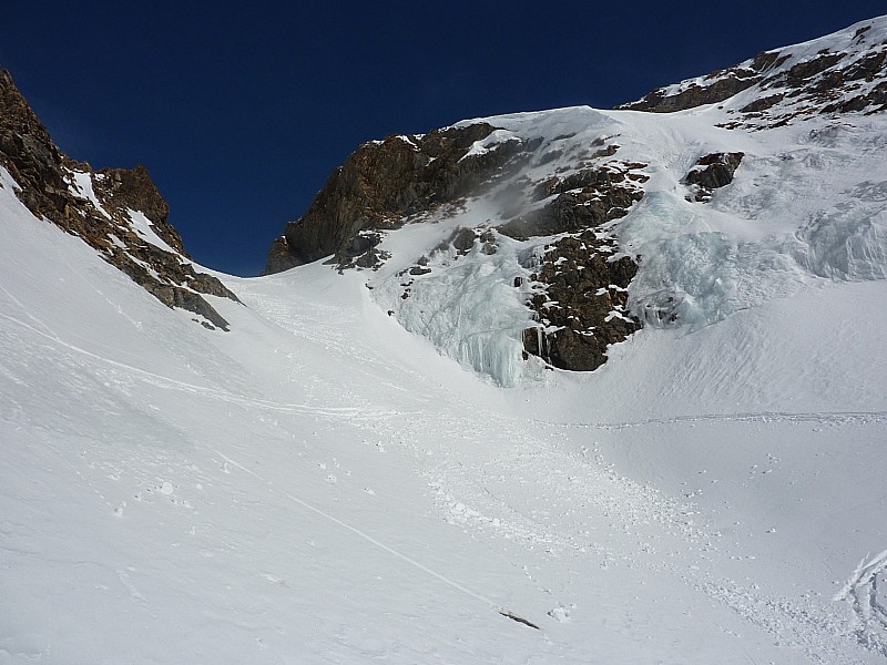 #7 le goulet : cascade de glace le goulet : cascade de glace