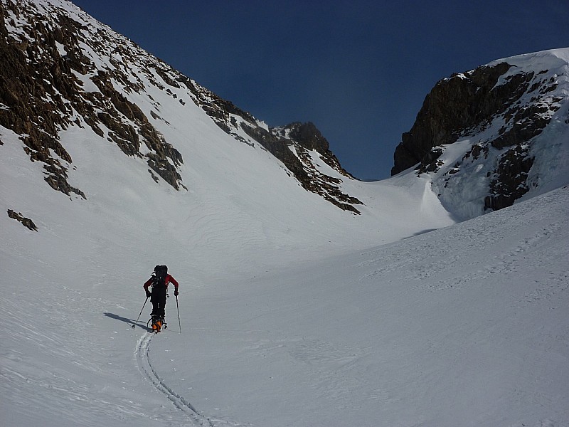 #2 passage du goulet : vers 2400m passage du goulet : vers 2400m