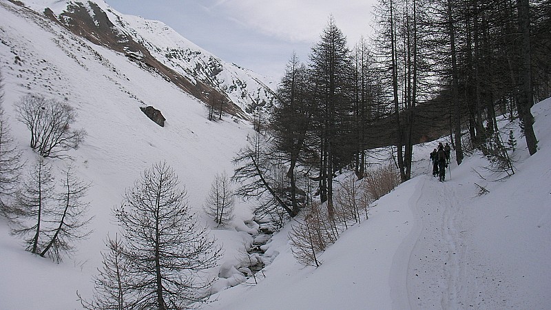 #1 sur le GR : En face nord dans le vallon St Martin sur le GR : En face nord dans le vallon St Martin