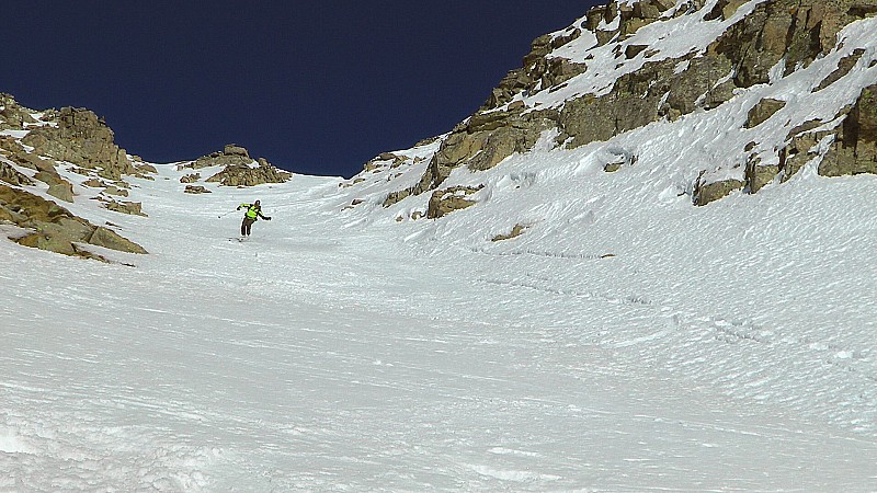 #23 2650m : puis neige transfo dans le couloir 2650m : puis neige transfo dans le couloir