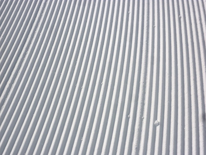 #5 Traces dameuse : La neige était si dure que même les skis ne laissaient pas de traces! Traces dameuse : La neige était si dure que même les skis ne laissaient pas de traces!