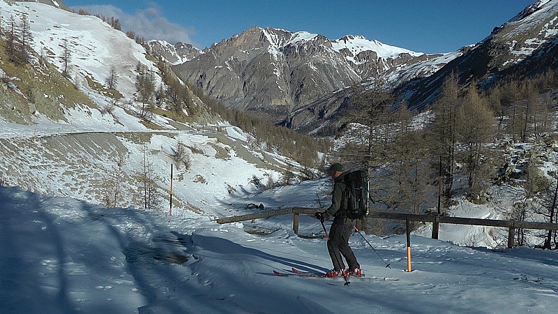 #10 2100m : sur la route de la Cayole vers 2100m, ça passe jusqu 2100m : sur la route de la Cayole vers 2100m, ça passe jusqu'au pont 2063m