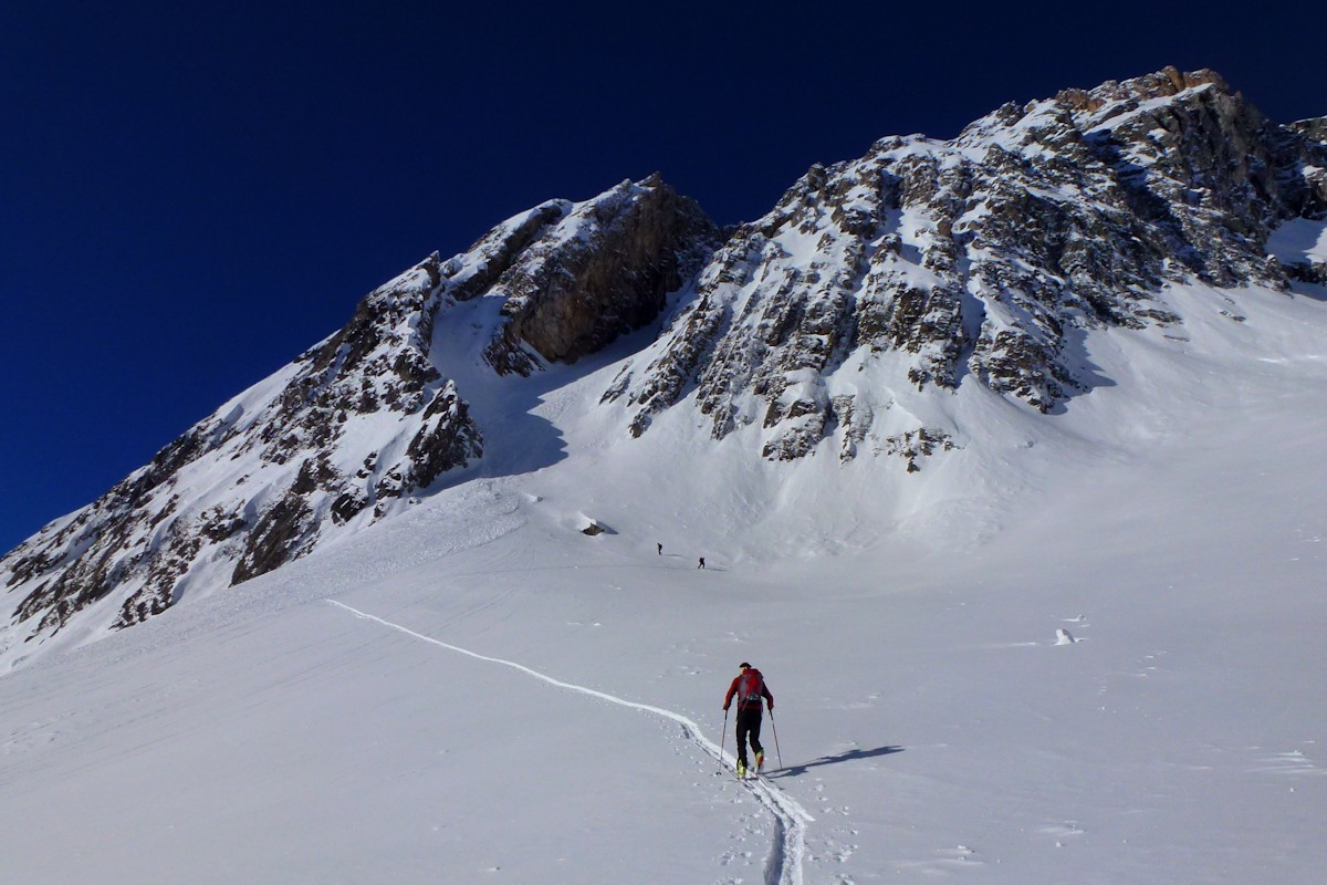 #15 Au pied du couloir : Encore vierge de traces! Au pied du couloir : Encore vierge de traces!