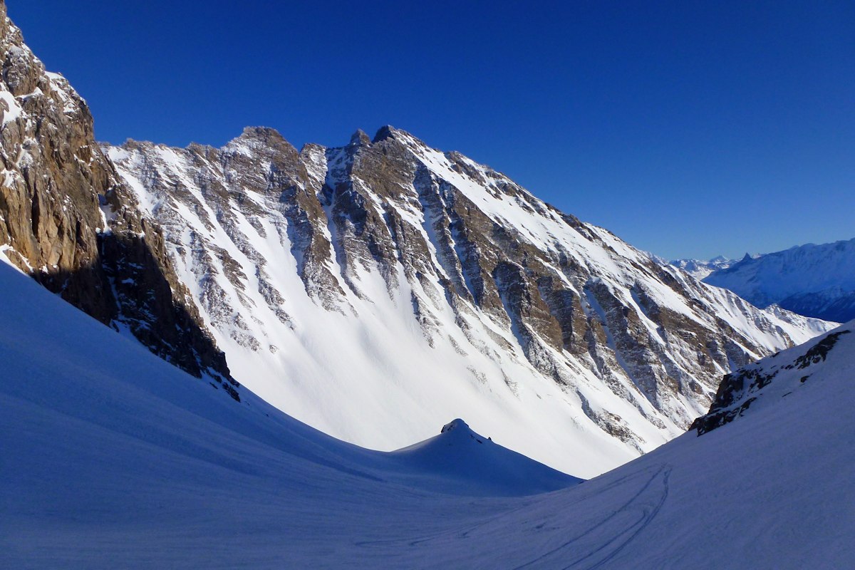 Dans la combe suspendue : Avant de rejoindre la Combe de la Nova.