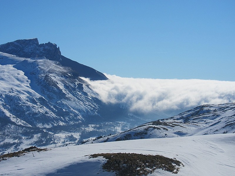 #7 vue de 1900m : mer de nuages bloquée au Sud vue de 1900m : mer de nuages bloquée au Sud