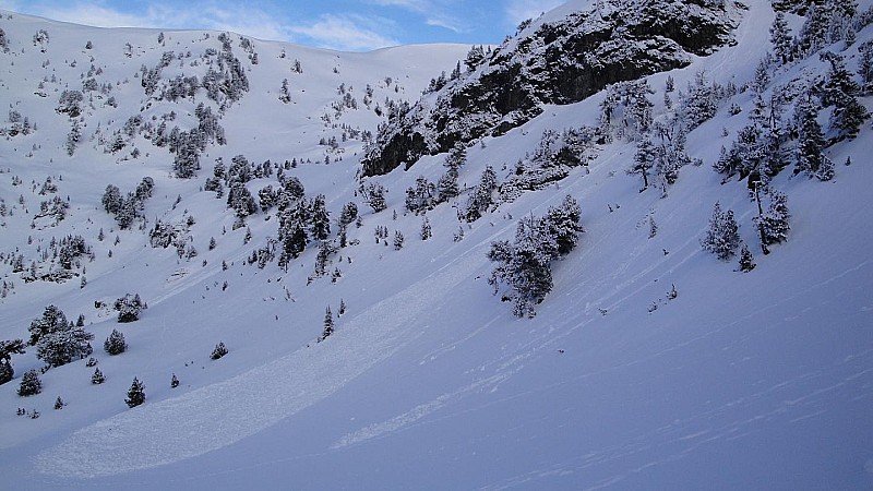 #3 Vieille coulée : Dans les pentes à gauche du col de l Vieille coulée : Dans les pentes à gauche du col de l'infernet