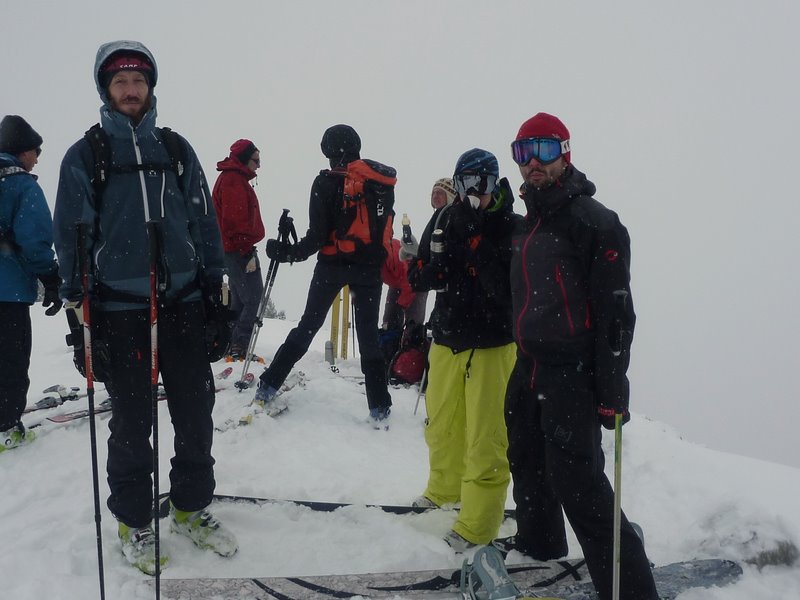 #2 Cochette : Affluence au sommet sous la grisaille! Cochette : Affluence au sommet sous la grisaille!