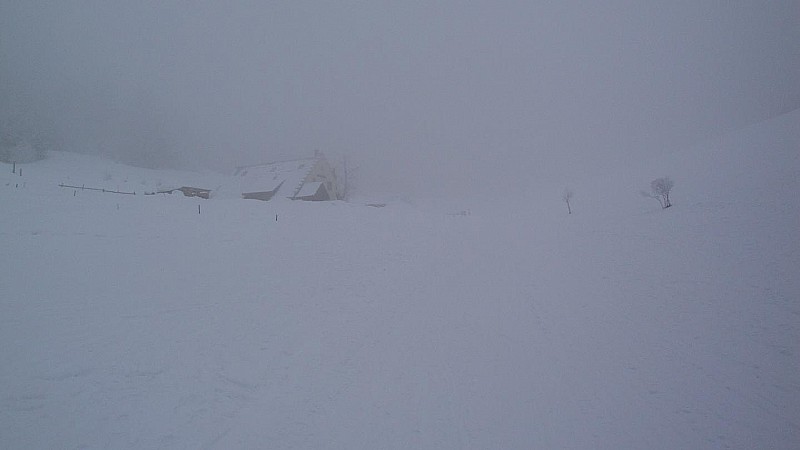 #2 Gite Les Alliéres : Ca y est, je rentre déjà dans le brouillard. Gite Les Alliéres : Ca y est, je rentre déjà dans le brouillard.