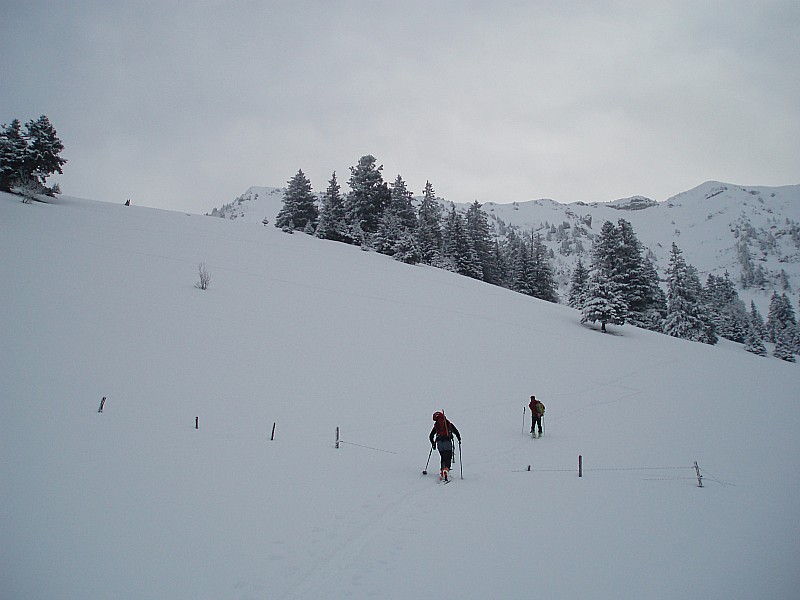 #3 Montée à Beau Mollard : Pat passe la démultipliée... Montée à Beau Mollard : Pat passe la démultipliée...