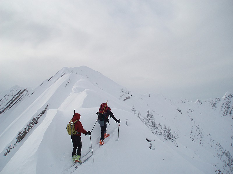 #10 Arête Arlicots : L Arête Arlicots : L'arête s'effile et se corniche mais ça passe encore...