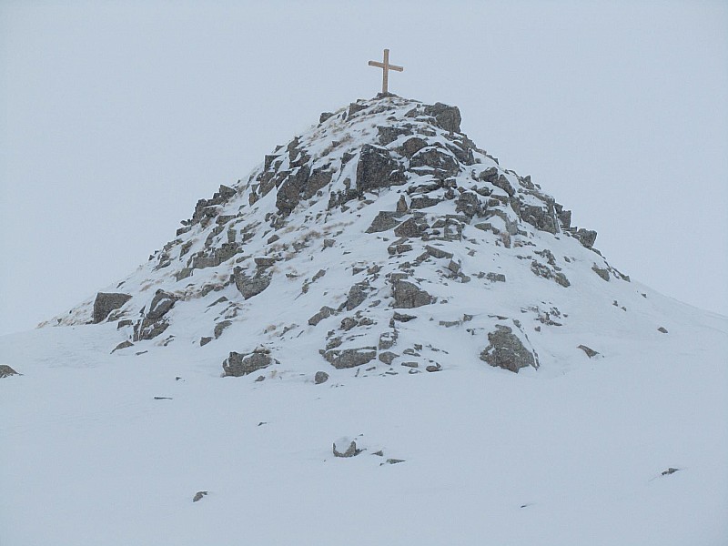 #6 Croix de Carlé : sommet en vue Croix de Carlé : sommet en vue