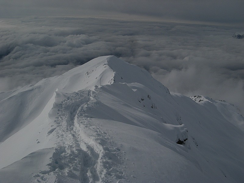 #11 Arête ouest : Toujours la même arête, toujours aussi belle! Arête ouest : Toujours la même arête, toujours aussi belle!