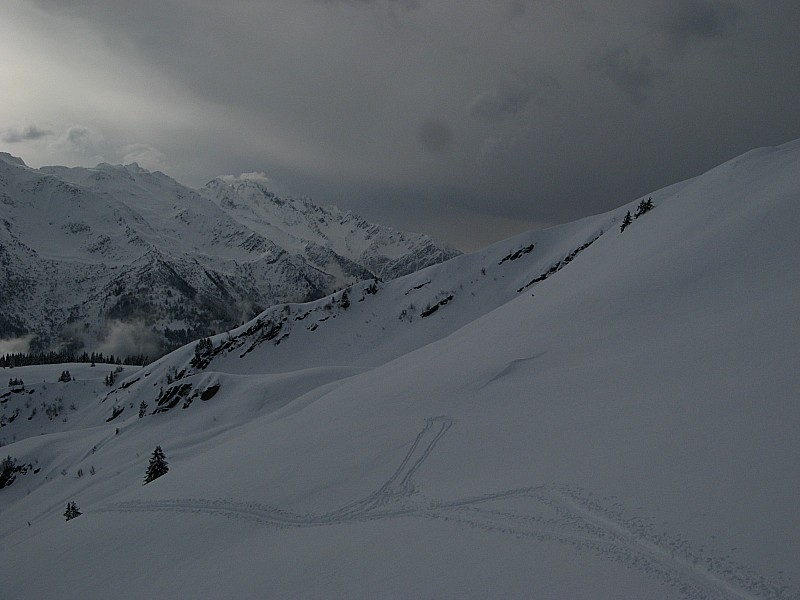 #5 Vue le Grd Pic de la Lauzière : Vue sur le Grand Pic de la Lauzière 2829m Vue le Grd Pic de la Lauzière : Vue sur le Grand Pic de la Lauzière 2829m