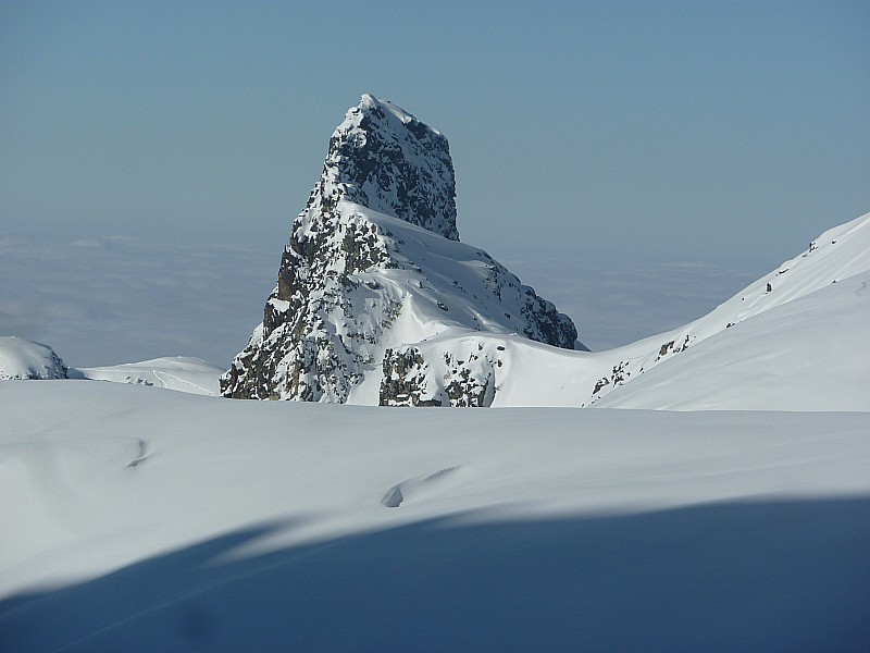 #10 Regard : Vu de cette altitude, je suis un Pic. Regard : Vu de cette altitude, je suis un Pic.