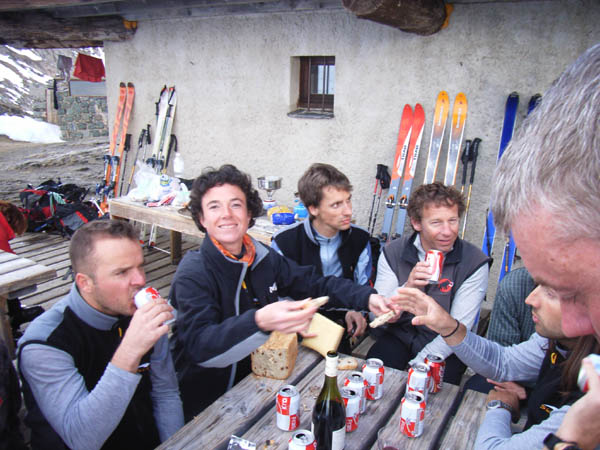 #8 Au refuge : Sophrologie avant la préparation de la course Au refuge : Sophrologie avant la préparation de la course
