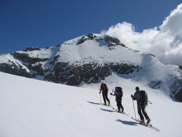 Grande Ciamarella SO : en remontant à la Petite Ciamarella, on est à coté de sa gande soeur qui était un peu accrochée par les cumulus