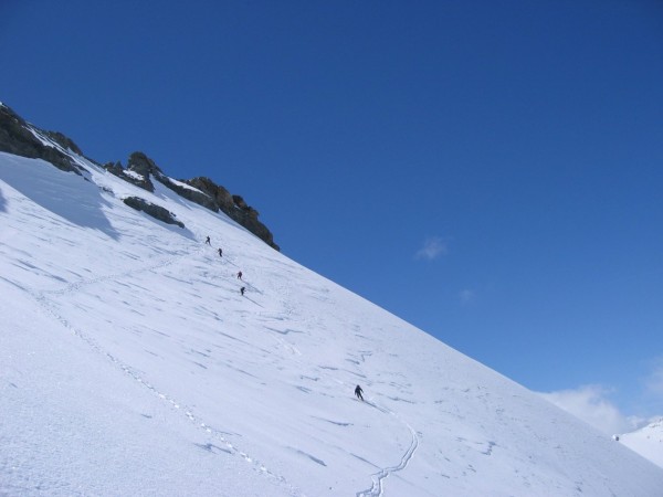 #4 Petite Ciamarella Nord : Et c Petite Ciamarella Nord : Et c'est la collective skitour qui envahit la face!