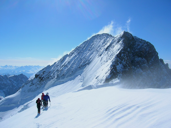 #4 Sommet du dome : Arrivée au sommet du Dome, magnifique :-) Sommet du dome : Arrivée au sommet du Dome, magnifique :-)