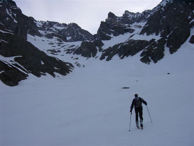 Pic Jocelme : Dans le vallon avant le glacier de Surette