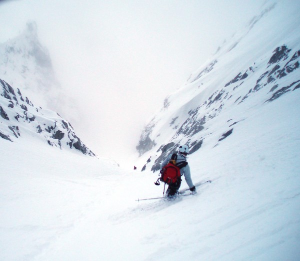 #8 Début de la descente : Jean-Luc en surf devant, Eric ensuite. Début de la descente : Jean-Luc en surf devant, Eric ensuite.