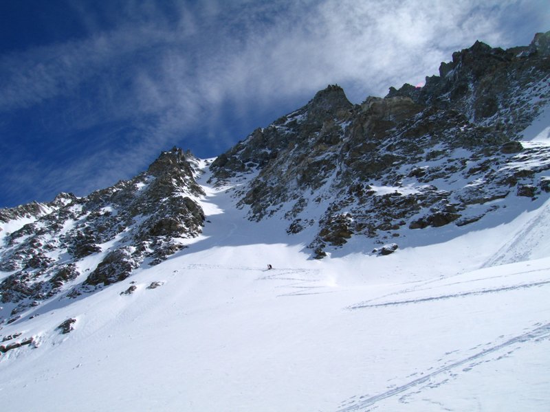 #5 Couloir vu du bas : Rémy au bas du couloir Couloir vu du bas : Rémy au bas du couloir