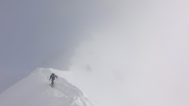 #4 Arête Ouest Chaurionde : bientôt le soleil et ses rayon thermique Arête Ouest Chaurionde : bientôt le soleil et ses rayon thermique