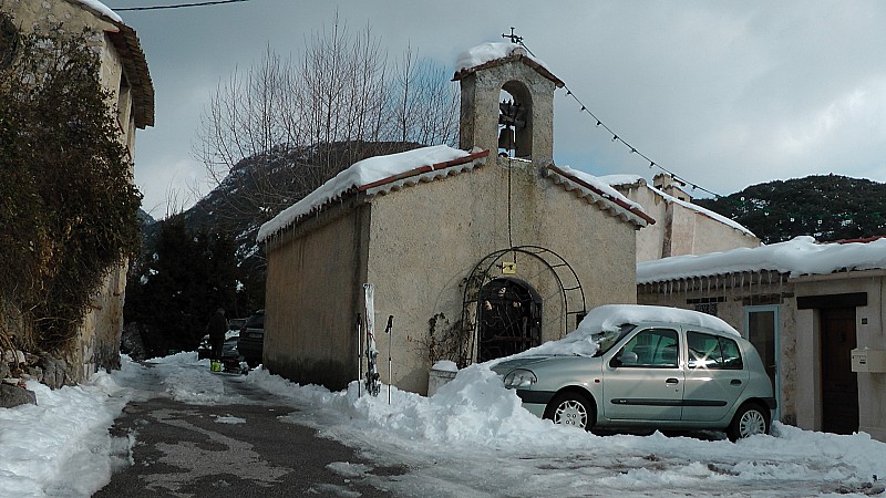 #24 780m : retour à St Pons dans sa parure d 780m : retour à St Pons dans sa parure d'hiver