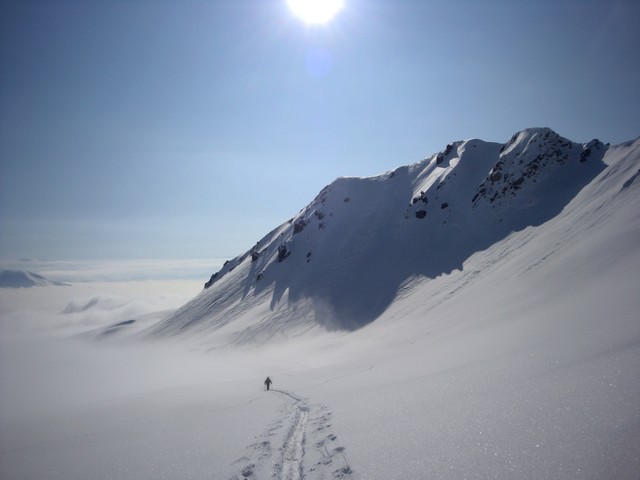 #8 Quermoz : Sous le Quermoz en remontant vers le col pour accéder à la crête 2334m Quermoz : Sous le Quermoz en remontant vers le col pour accéder à la crête 2334m