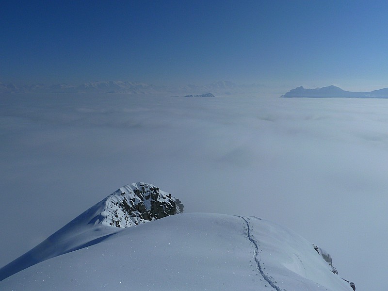 #3 Combe Bronsin : Super ambiance au dessus des nuages. Combe Bronsin : Super ambiance au dessus des nuages.