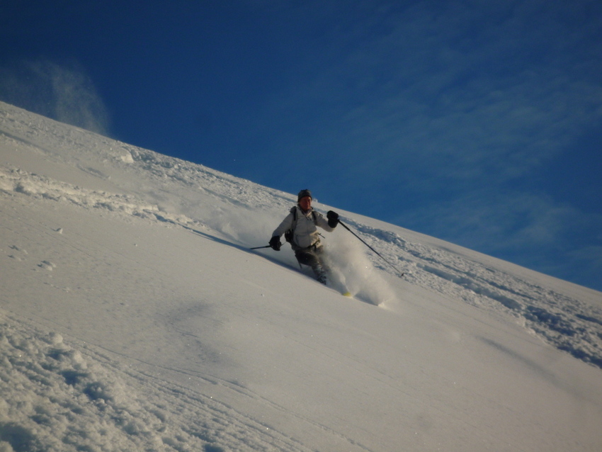 #13 Paré de Joux Sommet Est : la meilleure neige de la saison... Paré de Joux Sommet Est : la meilleure neige de la saison...