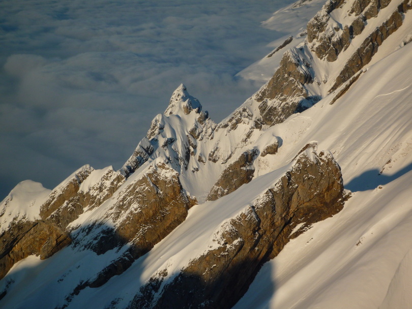 #10 Paré de Joux Sommet Est : un nom pour la petite Pointe?!? Paré de Joux Sommet Est : un nom pour la petite Pointe?!?