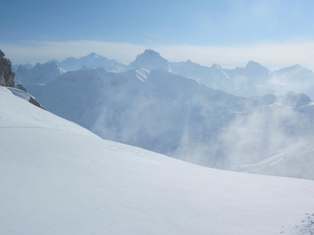 #1 Combe de Balafrasse : Les embruns de neige pour la fraicheur. Combe de Balafrasse : Les embruns de neige pour la fraicheur.